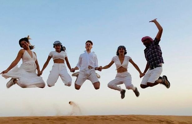 Desert Safari Tour with Camel Ride and BBQ Dinner in VIP Camp