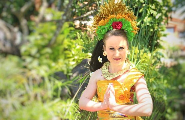 Balinese Traditional Costume
