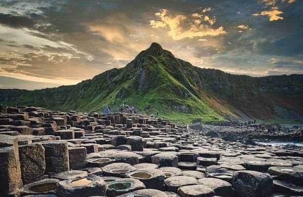 Giants Causeway ~ one stop tour