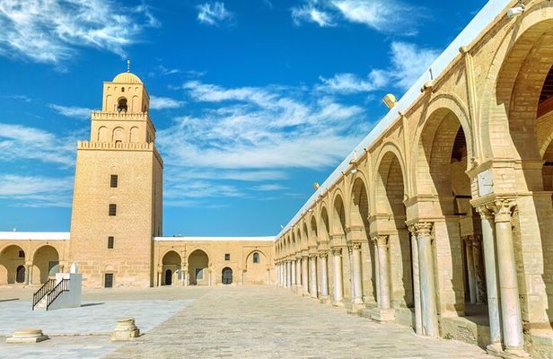 The authenticity of the story: Kairouan and El Djem for a day