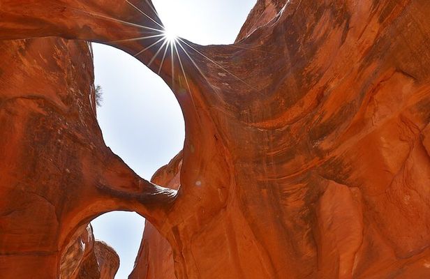 Peekaboo, Spooky and Dry Fork Slot Canyon Tour