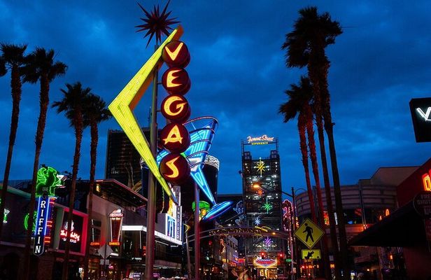 Downtown Las Vegas Evening Tour by Segway