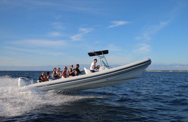 Blue Cave and Hvar 5 Islands Tour from Split
