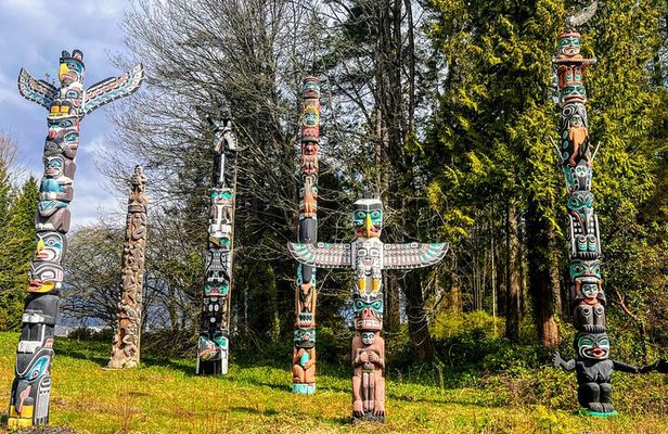 Vancouver City Tour With Stanley, Grouse Mountain & Capillano Suspension Private