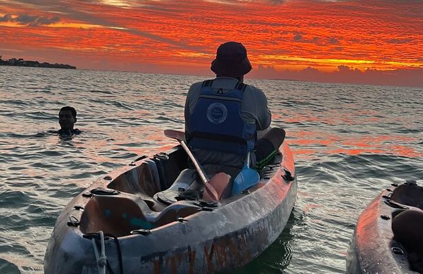 Sunset paddling at Holbox
