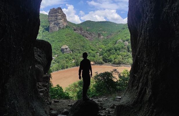 Private Hiking exploration of Meteora's Hidded Gems