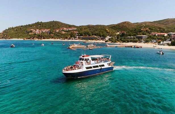 Cruise to Mount Athos Monasteries from Ouranoupolis