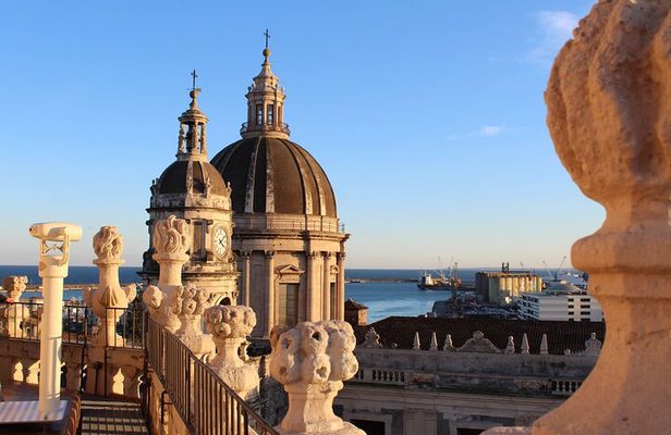 Catania : Private Custom Walking Tour With A Guide (Private Tour)