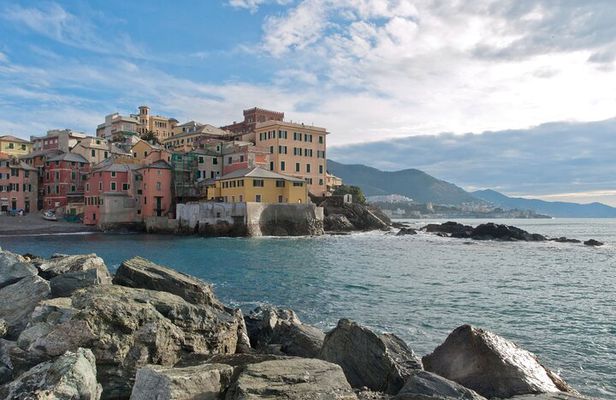Genoa : Private Custom Walking Tour With A Local Guide 
