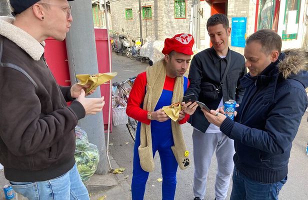 Street Food in Beijing Hutongs by Bike