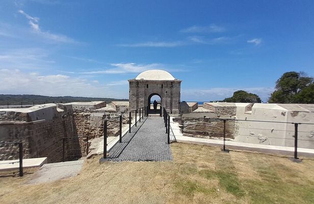 San Lorenzo Castillo Portobelo ruins & the Panama canal expansion