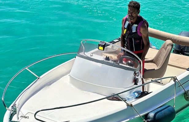 Private Boat Tour in Santa Maria