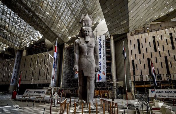 Day Tour Grand Egyptian Museum and Giza Pyramids