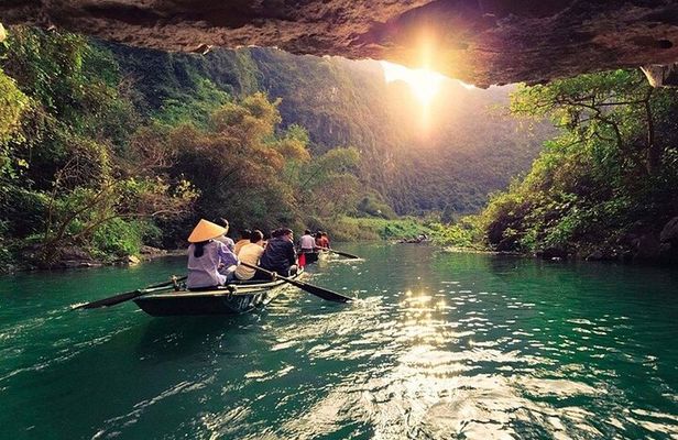 Private Boat and Biking Tour in Ninh Binh (Trang An - Hang Mua)