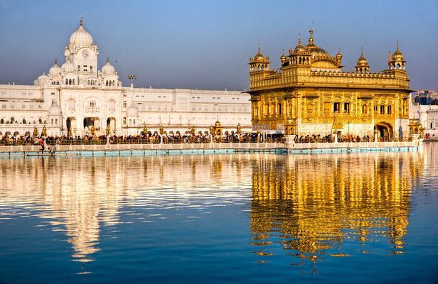 A Day Trip of Amritsar Golden City from Delhi with Flight Tickets