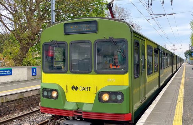 Dublin Cruise Ship Shore Excursion|Hop-on Hop-off & Rail Transfer