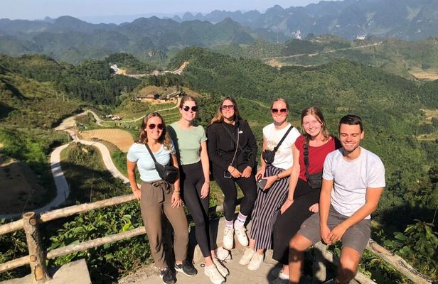 Ha Giang Loop Tours 4 days with easy motorcycle riders