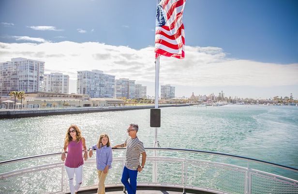 San Diego Sights & Sips: Deluxe Cocktail Sunset Cruise