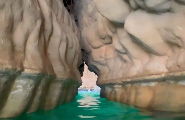 Private Wadi Shab - Bimmah Sinkhole - White Sand Beach - Full Day Tour