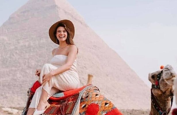An Epic Journey to the Pyramids of Giza!