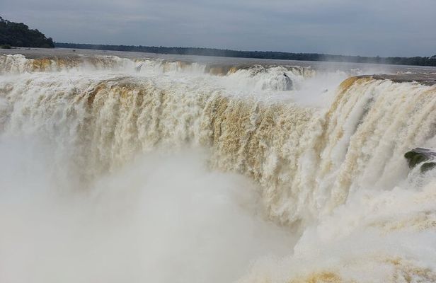 Private Transfers Full Day Iguazú Falls