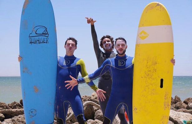 SurfLessons Coaching by a certified coach