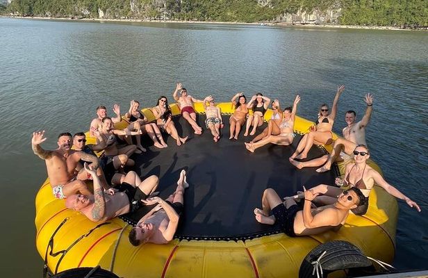 1 Night Party Boat & 1 Night Bungalow in Private Island
