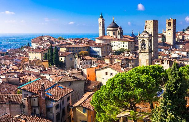 Bergamo : Private Custom Walking Tour With A Guide (Private Tour)