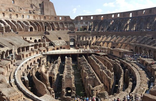 Colosseum Guided Tour and Ancient Rome