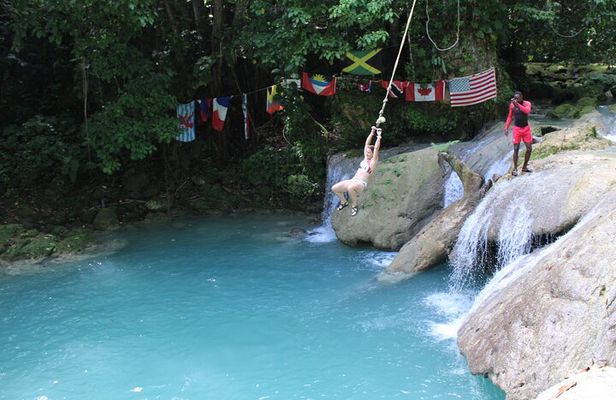 Ocho Rios Shore Excursion: Blue Hole and River Tubing