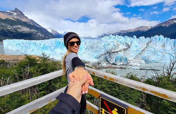 Perito Moreno Glacier Experience with Boat Navigation !!
