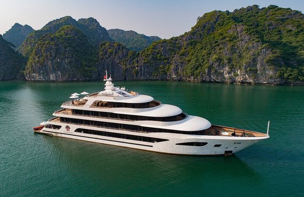 Halong Bay Cruises 5 Star for 2Days/1Night All included
