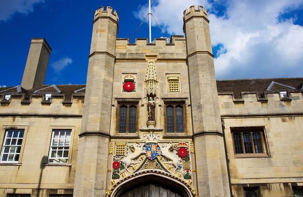 Private Custom Tour With a Local Guide In Cambridge