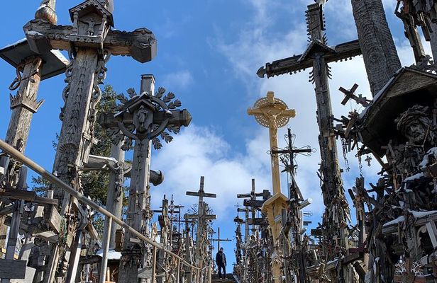 5,5 Hour Shared Tour to Hill of Crosses from Riga