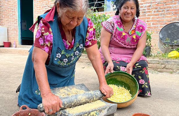 Full-Day Gastronomic & Cultural Tour in Oaxaca