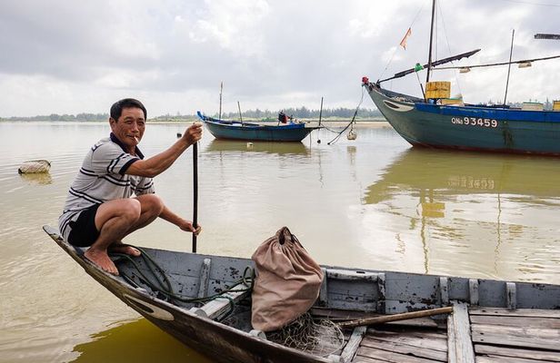 Private Hoi An River Life Photo Tour