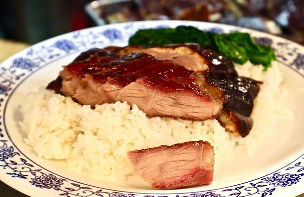 Secret Food Tour With the Locals in Tin Hau Hong Kong w/ Private Tour Option