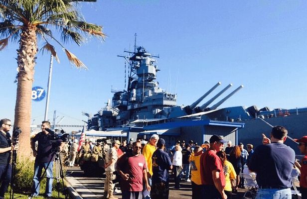 Los Angeles Battleship USS Iowa Experience with Private Transfer