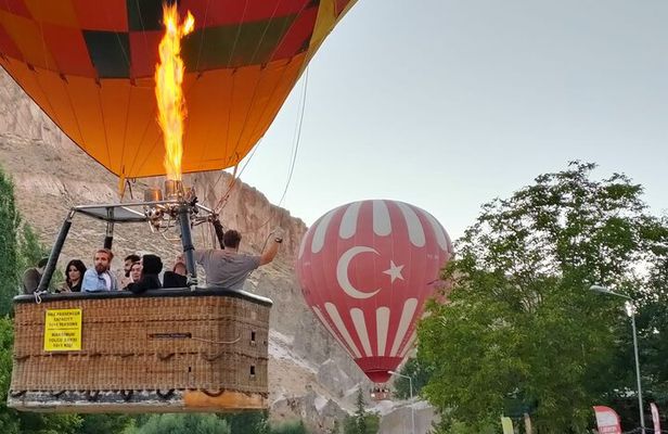 Full-Day Cappadocia Private Red Tour with Balloon Ride