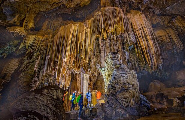 Hung Thoong Exploration 3 days 2 nights