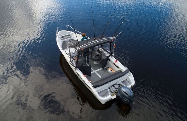 Private Guided Fishing Boat Tour in Rovaniemi