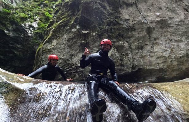 Explore the Thrills of Nevidio Canyon: 4 hour Canyoning Adventure