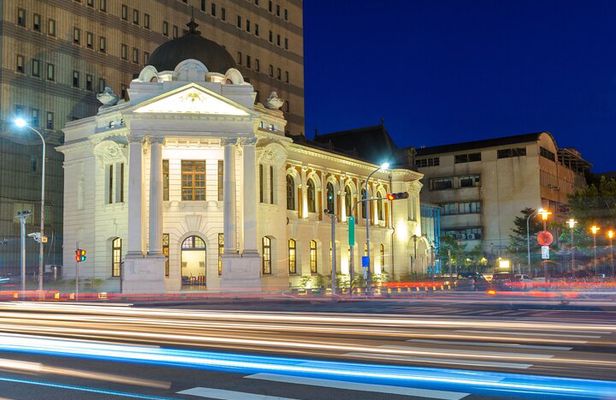 Taichung Private Custom Walking Tour with A Guide