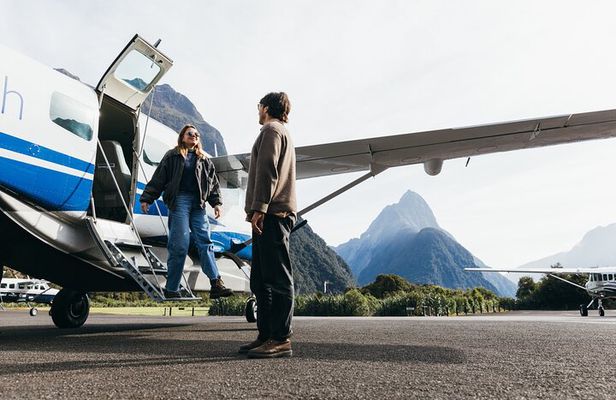 Milford Sound Fly Cruise Fly ex Queenstown