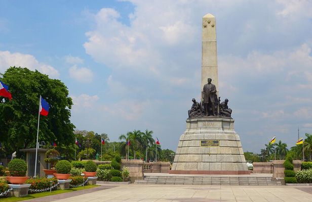 Manila Private Walking Tour With A Local Guide (Private Tour)