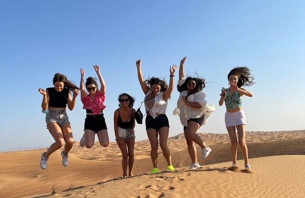 Red Dunes Desert Safari Dubai with Dinner Buffet, Show & Transfer