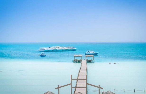 Orange Bay Snorkeling with Lunch 