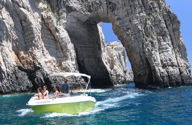 Private Boat Rentals in Laganas