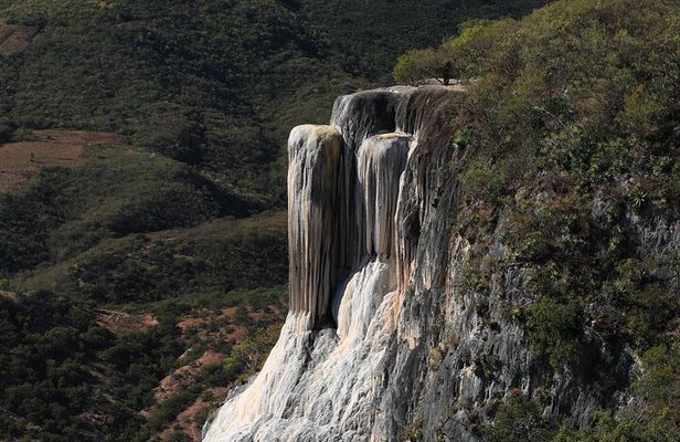 Hierve el Agua, Mitla, Tule, Teotilán and Mezcal factory