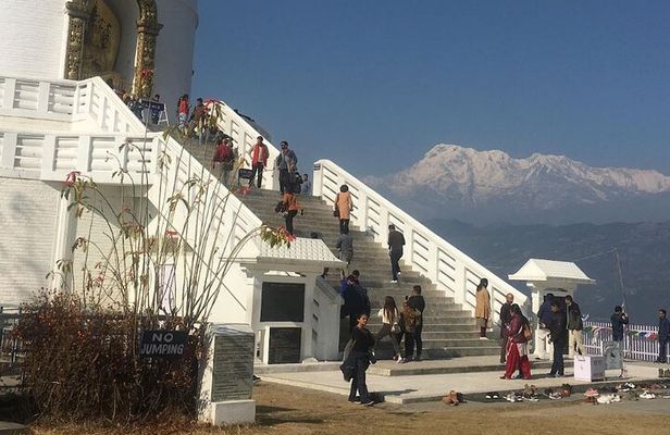 Pokhara: Stay in Cottage with Day Hike to World Peace Stupa